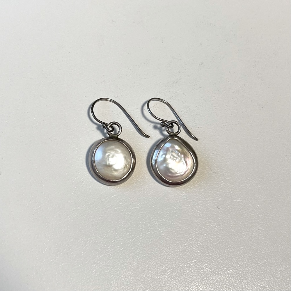 Silver & Pearl drop earrings